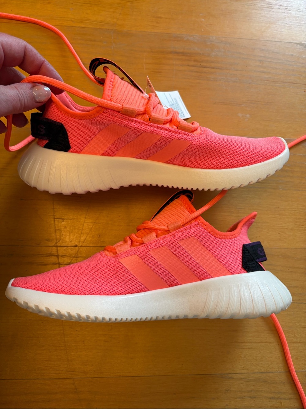 Adidas women’s size 6, Kaptir X running shoes, Like New W/Tags